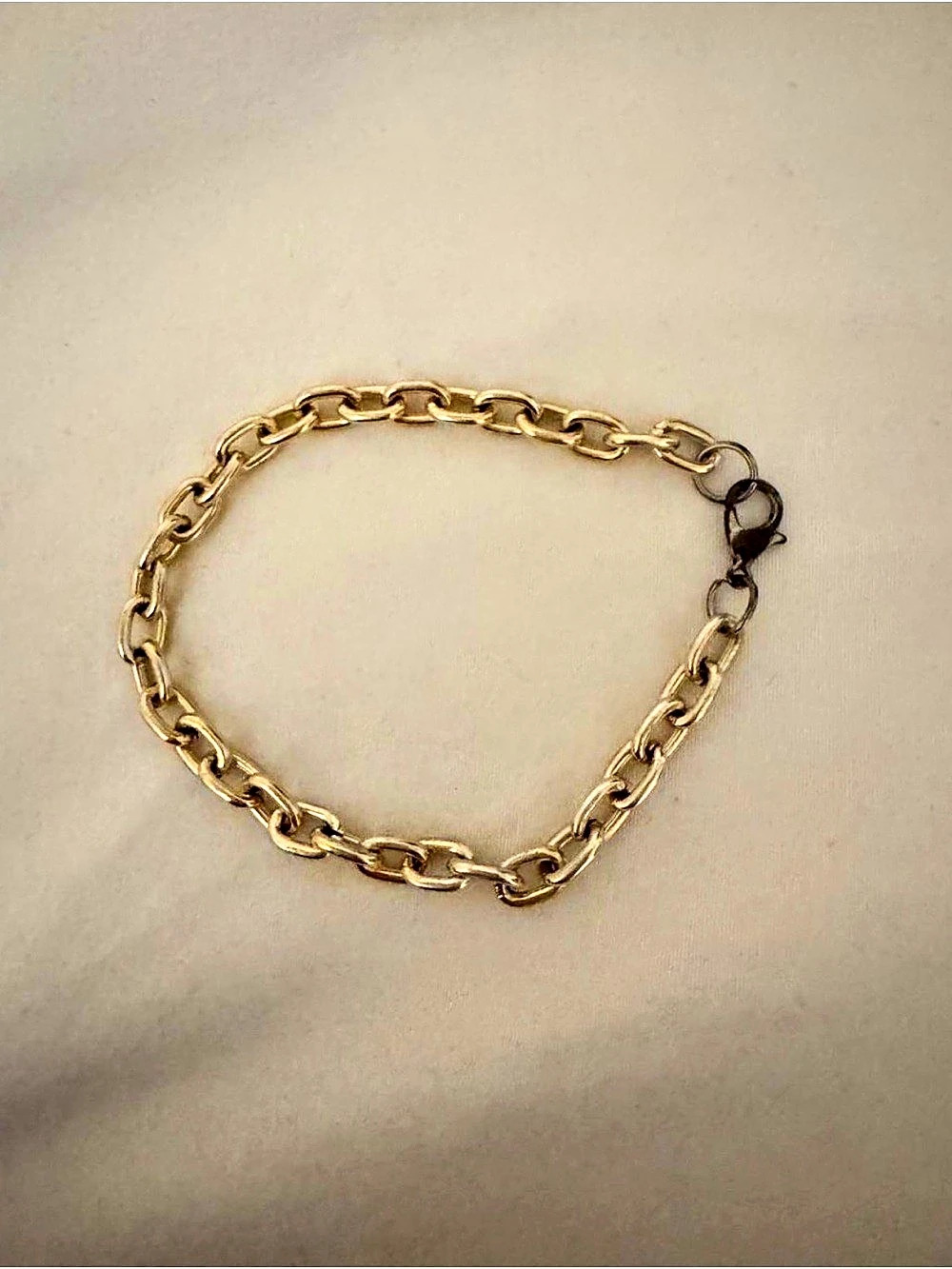 Gold-Tone Chain Link Bracelet Like New